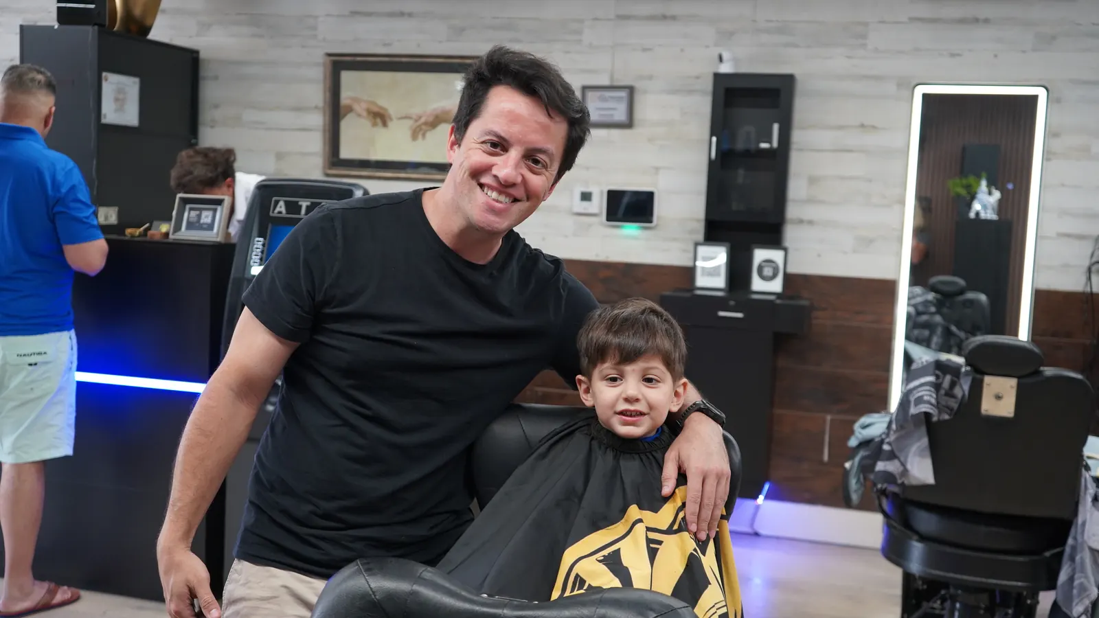 corte de padre e hijo en Funking Barber en Hollywood FL